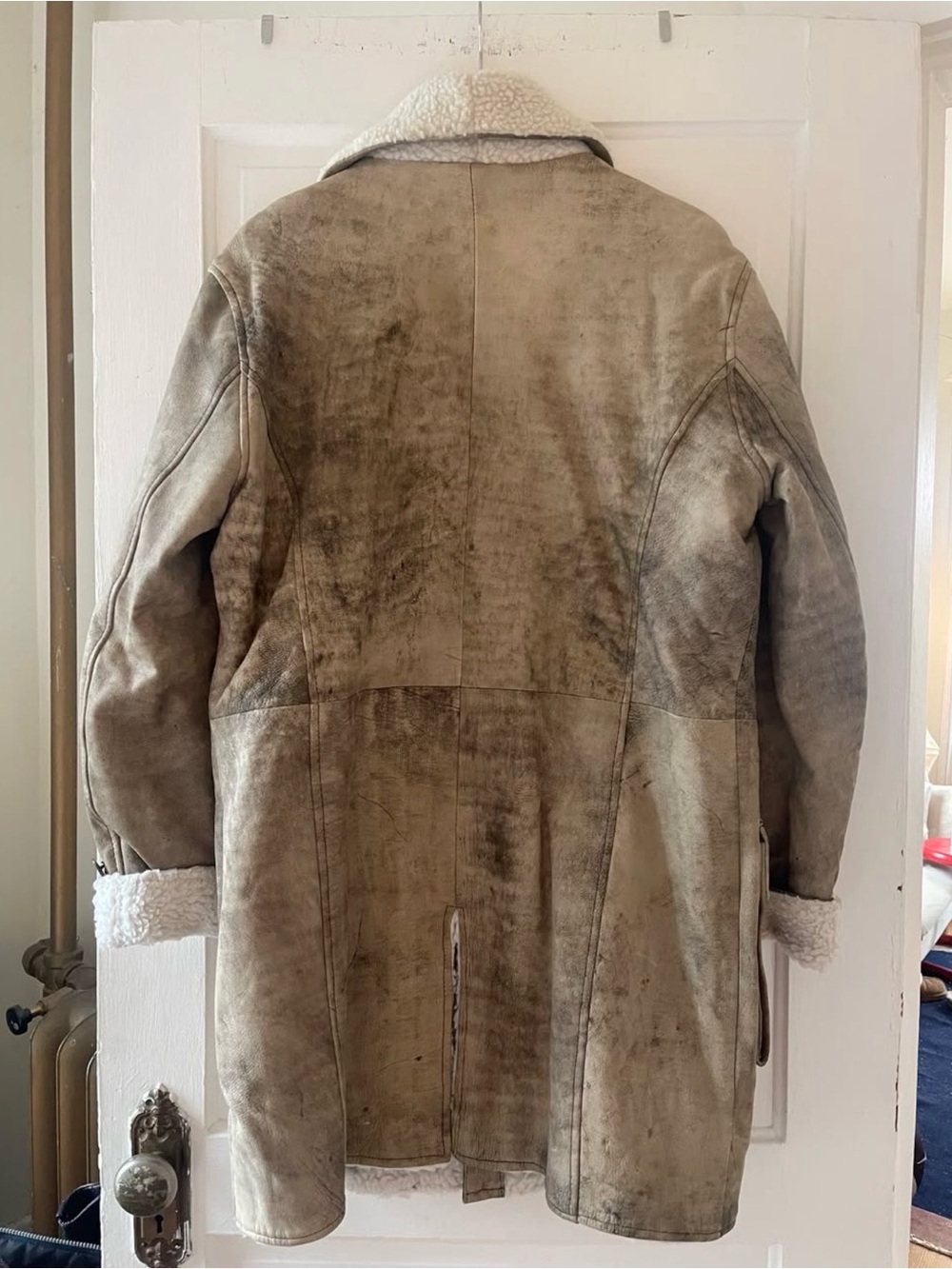 Distressed shearling coat - Picture 3 of 3